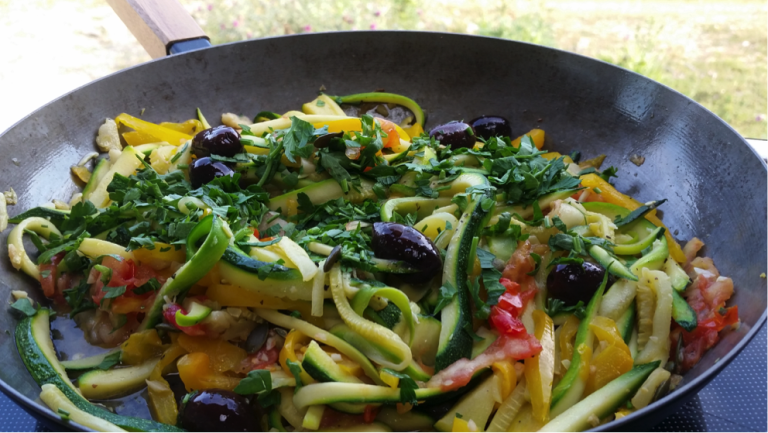 Serpentine de courgettes et de poivrons