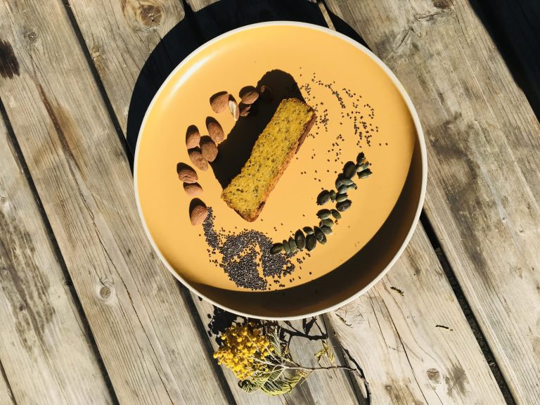 Gâteau moelleux potimarron-dattes